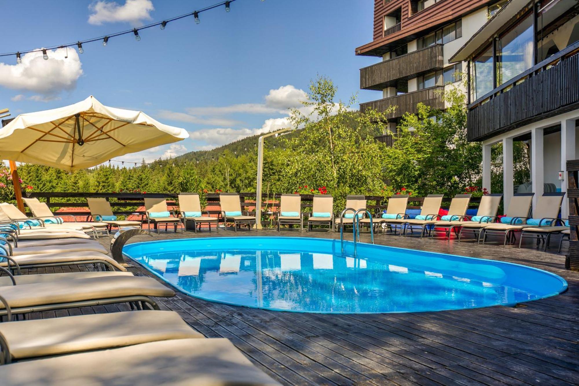 Alpin Aparthotel 2302 Poiana Brašov Exteriér fotografie