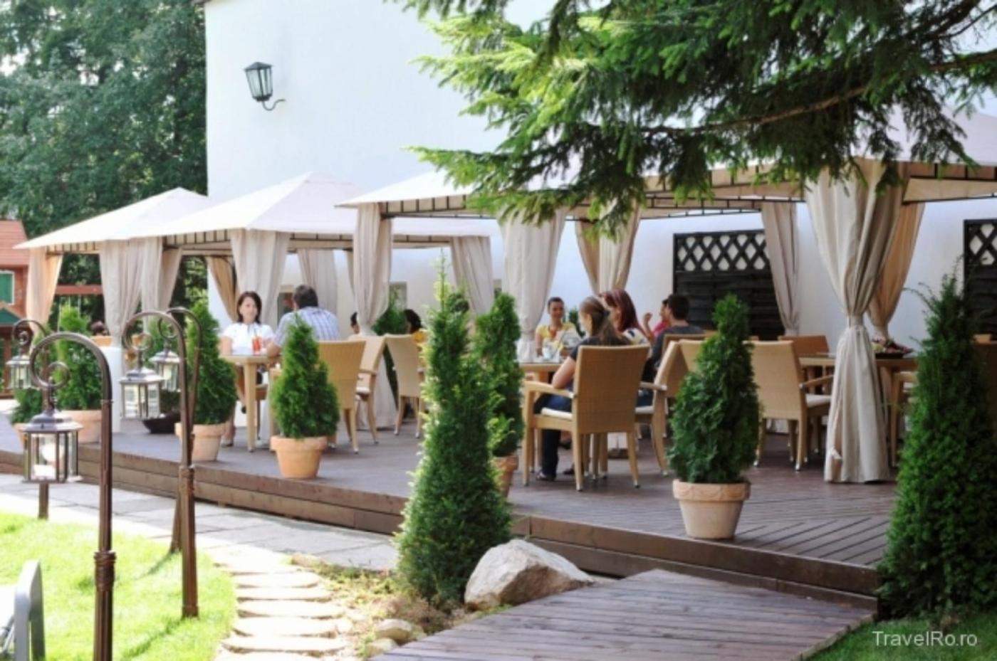 Alpin Aparthotel 2302 Poiana Brašov Exteriér fotografie